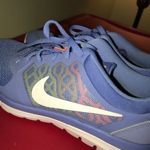 FINAL PRICE — NIKE Flex 2015 RUN Sneakers